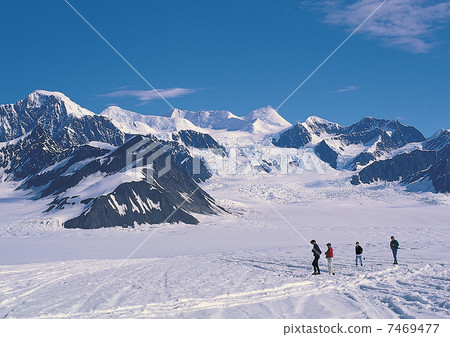 Beautiful scene in Alaska Beautiful scene in Alaska 7469477