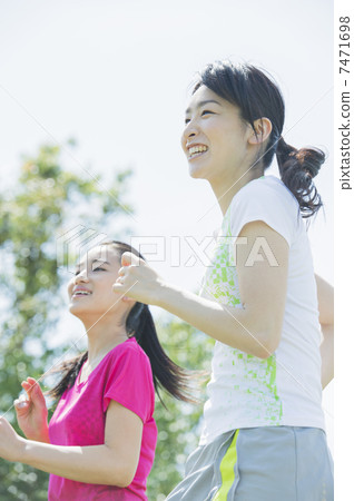 Active girls Active girls 7471698