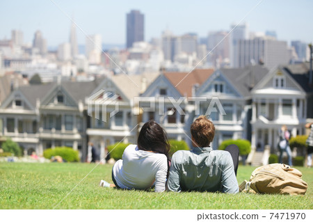 San Francisco - Alamo Square people San Francisco - Alamo Square people 7471970