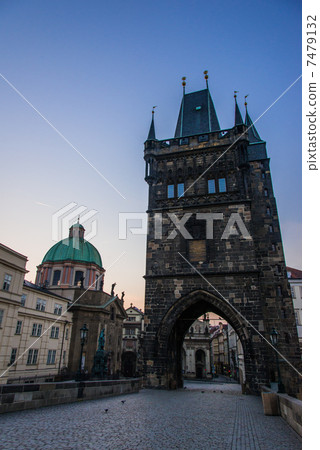 捷克共和國布拉格查理大橋橋塔 捷克共和國布拉格查理大橋橋塔 7479132