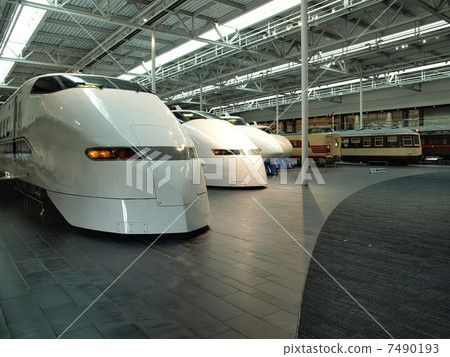 JR Tokaido Shinkansen · 300 Series 323 format JR Tokaido Shinkansen · 300 Series 323 format 7490193