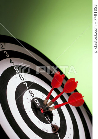 darts arrows 7491853