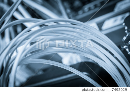 fiber network server fiber network server 7492029