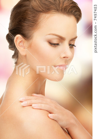 beautiful woman 7497483