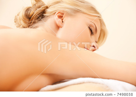 beautiful woman in spa salon 7498038