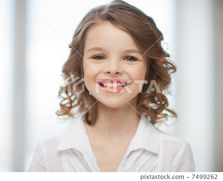 girl at home 7499262