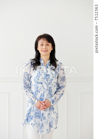 高級女性 7512363