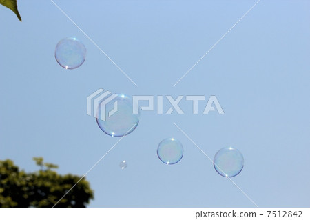 Soap bubbles and sky 7512842