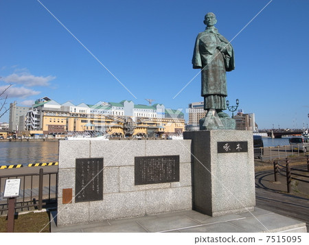 薩基雕像 7515095