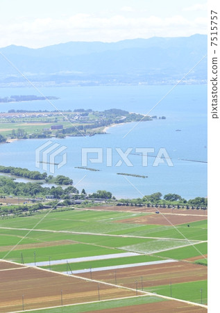 Lake Biwa hoping from Yahata-yama Lake Biwa hoping from Yahata-yama 7515757