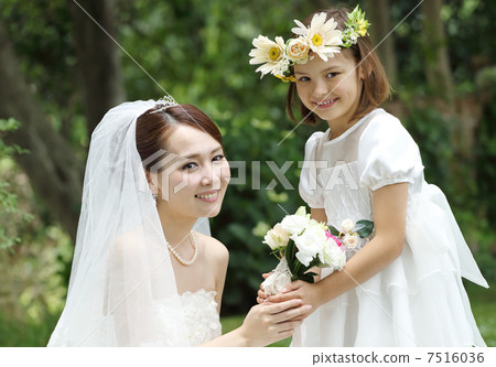 新娘和女孩 7516036
