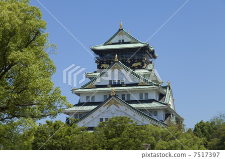 Osaka Castle  7517397