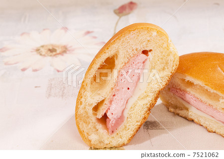 Japanese bread · sweet bread · cream bread 7521062