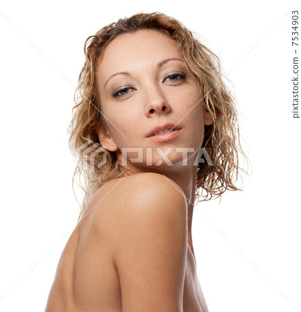 Beautiful woman 7534903