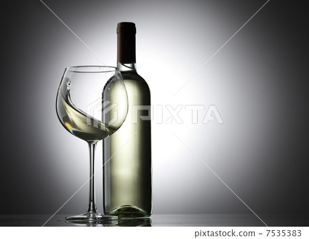 Wine 7535383