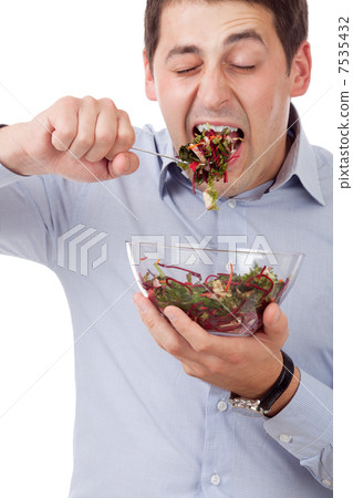 Man and salad 7535432