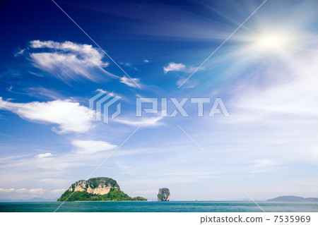 Island 7535969