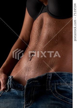 slim woman body 7539594