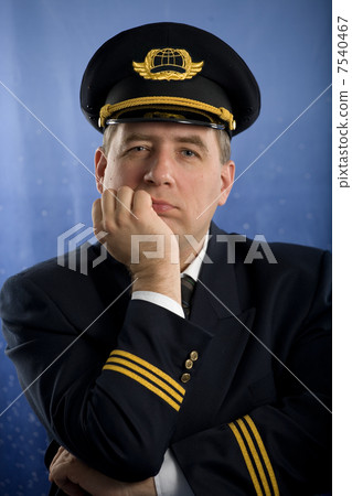 a pilot a pilot 7540467