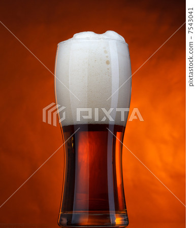 glass of beer 7543041