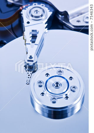 hard_drive 7546343