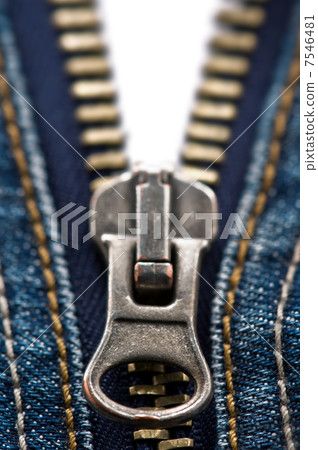 zipper 7546481