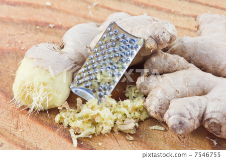ginger 7546755