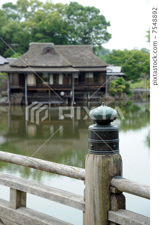 Imperial Palace of Genkyuen 7548892