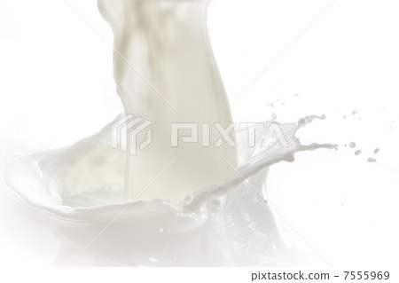 milk splash 7555969