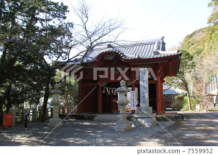 Nago-ji Nago-ji 7559952