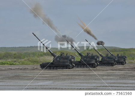 地面自衛力99式自行式155毫米陀螺儀4槍噴射 7561560