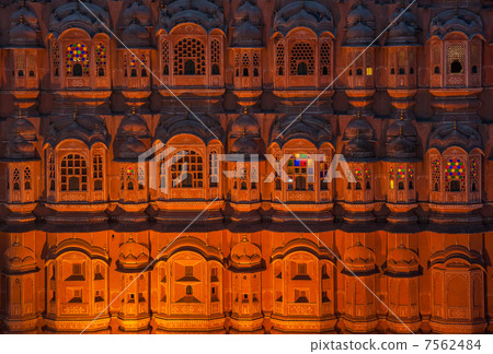 Hawa Mahal, Palace of winds, Jaipur, India Hawa Mahal, Palace of winds, Jaipur, India 7562484