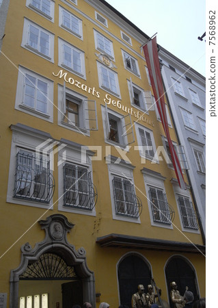 Mozart's birthplace in Salzburg Mozart's birthplace in Salzburg 7568962