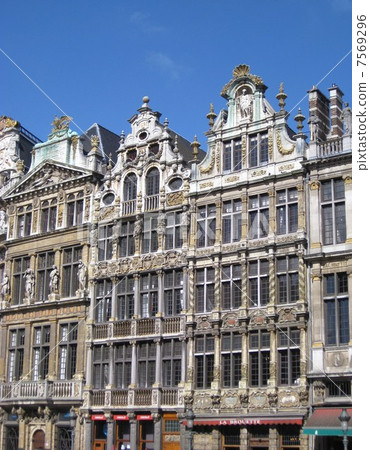 Grand Place Brussels 7569296