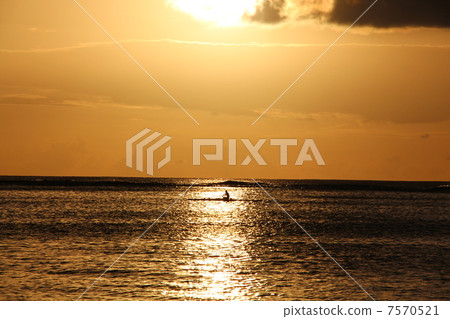 Sunset from Tumon Beach 7570521