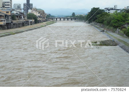 颱風疤痕 7570824