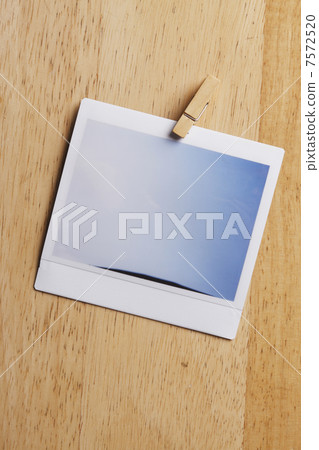 Instant photo 7572520