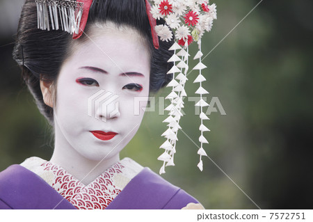 Maiko 7572751
