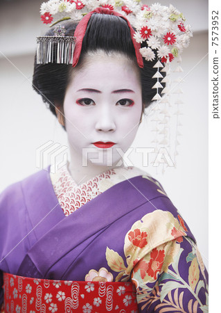 Maiko Maiko 7573952