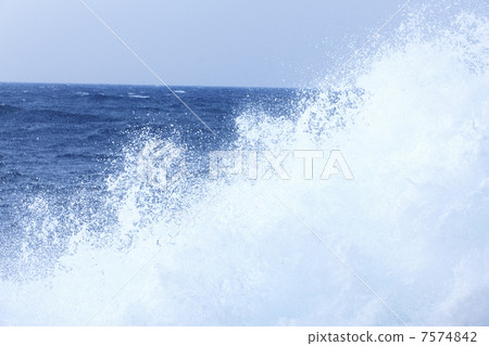 波浪噴霧 7574842