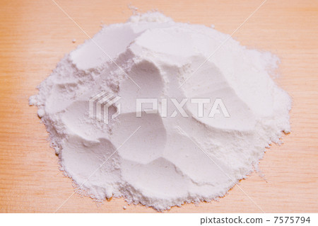 rice flour 7575794