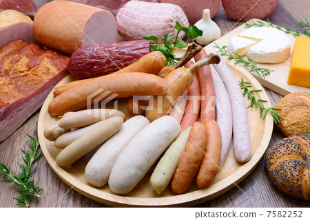 sausage sausage 7582252