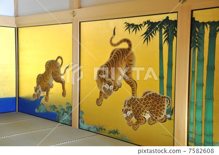 名古屋城堡本丸御殿場 7582608