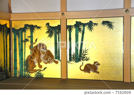 名古屋城堡本丸御殿場 7582609