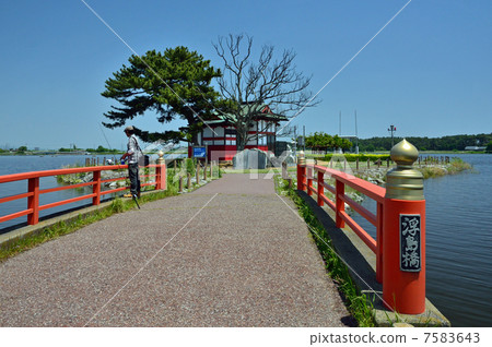 Walking through Takara Izumi · Tama Town and Ukishima Benzaiten 7583643