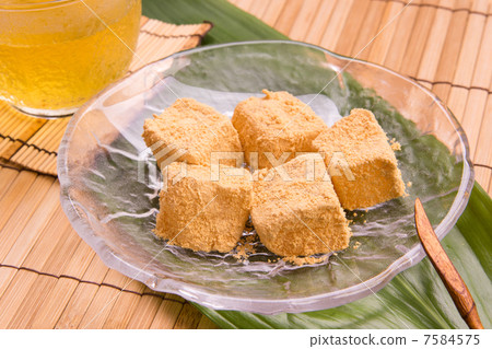 夏天甜warabi mochi 7584575