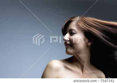 Straight hair ladies 7587142