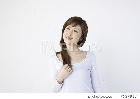 女性肖像 女性肖像 7587913