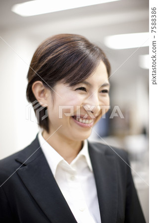 笑臉OL 笑臉OL 7588386