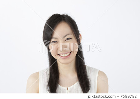 女性肖像 女性肖像 7589782